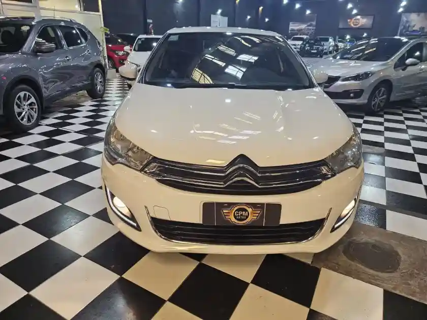 Citroën C4 Lounge 1.6 Tendance At6 Thp 2014 - foto 2