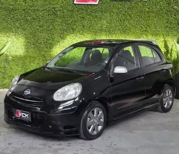 Nissan March 2012 - foto 1