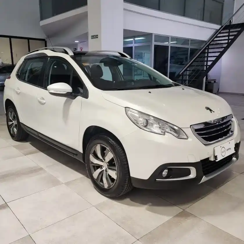 Peugeot 2008 2017 - foto 1