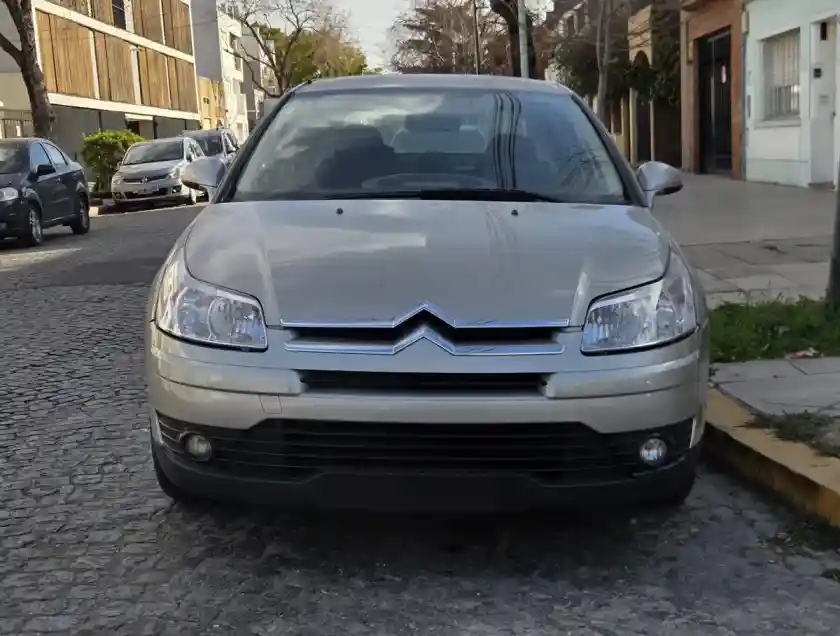 Citroën C4 2.0 Sedan Sx - 2010 - foto 3