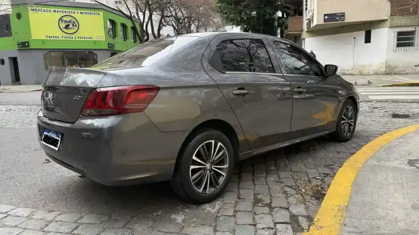 Peugeot 301 1.6 Allure Plus 2019 - foto 4