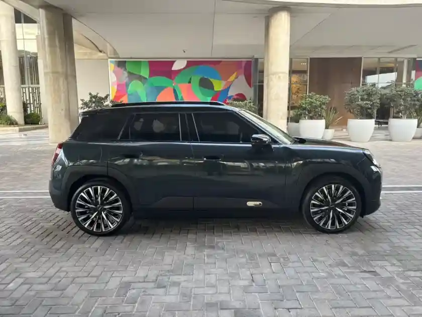 Mini Aceman 0.0 Se Favoured 2026 - foto 5