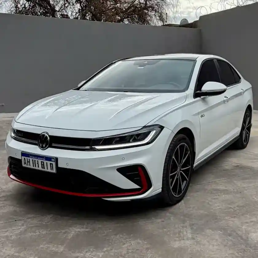 Volkswagen Vento 2.0 Tsi 350 Gli Dsg 2025 - foto 1