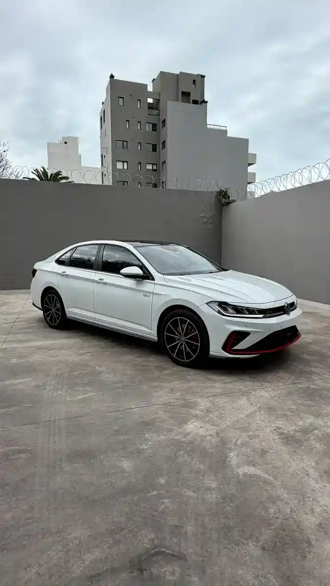 Volkswagen Vento 2.0 Tsi 350 Gli Dsg 2025 - foto 3