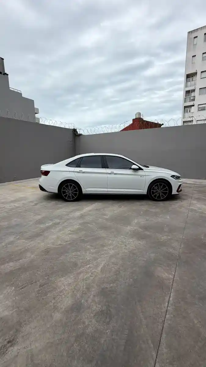 Volkswagen Vento 2.0 Tsi 350 Gli Dsg 2025 - foto 4