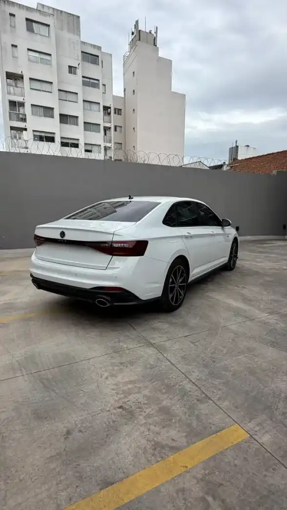 Volkswagen Vento 2.0 Tsi 350 Gli Dsg 2025 - foto 5