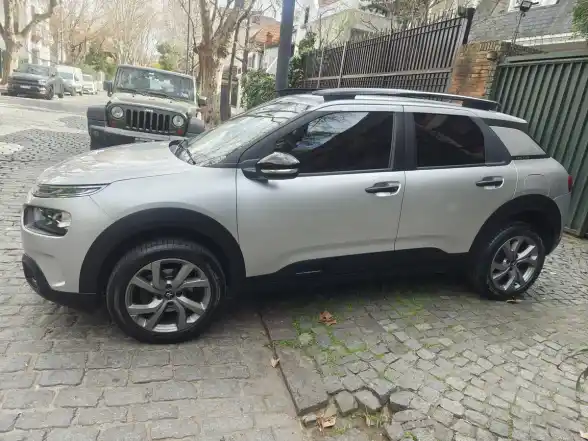 Citroën C4 Cactus 1.6 Vti 115 Feel Pack Plus At6 2022 - foto 2