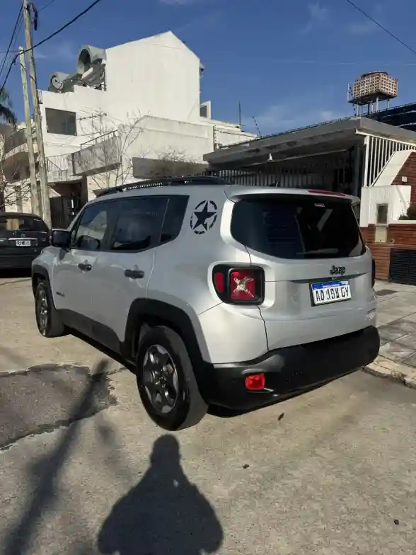 Jeep Renegade 1.8 Sport 2017 - foto 5
