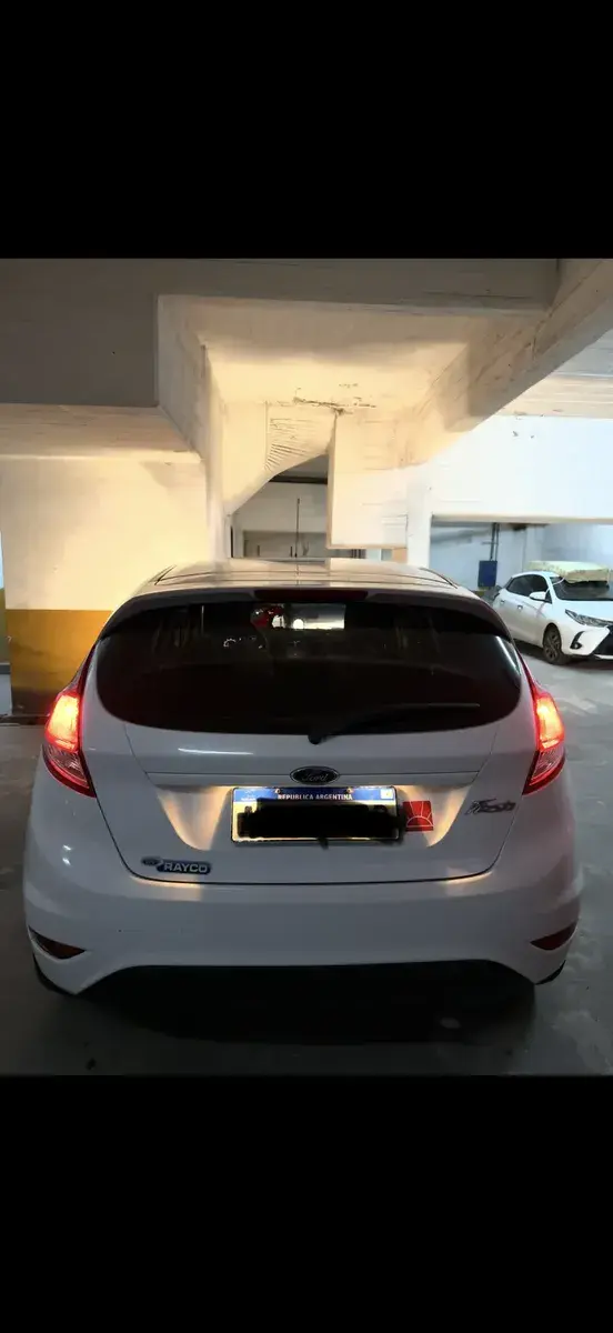 Ford Fiesta Kinetic 1.6 S 2017 - foto 4