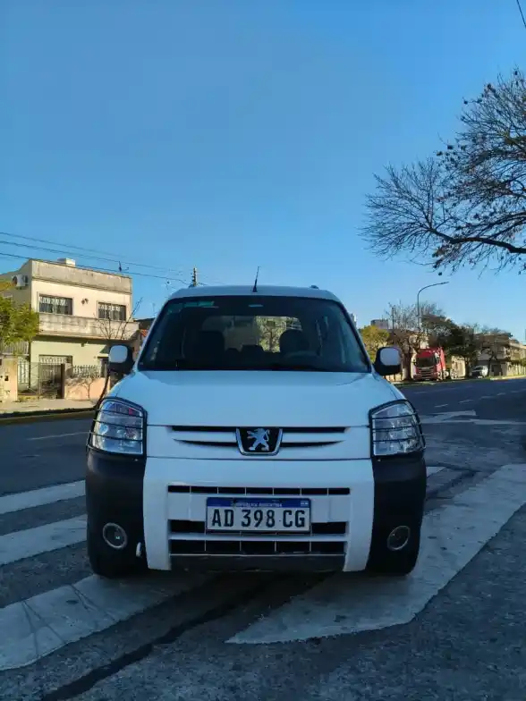 Peugeot Partner Vtc Plus 1.6 Hdi 92 2019 - foto 3