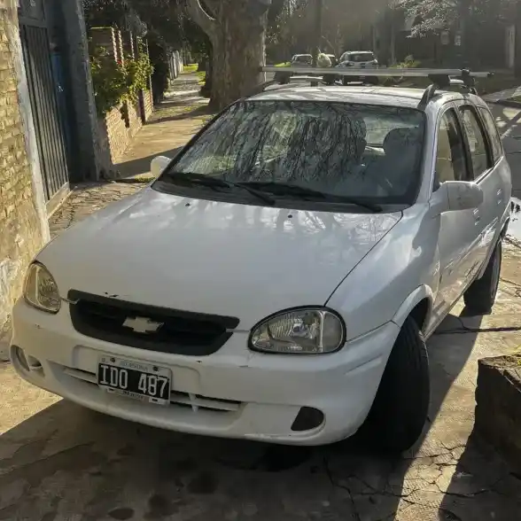 Chevrolet Corsa 1.4 Wagon Classic Gls 2010 - foto 1