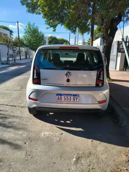 Volkswagen Up! 1.0 High Up! 75Cv 5 P 2017 - foto 3