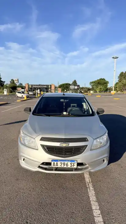 Chevrolet Onix 1.4 Lt 98Cv 2016 - foto 3