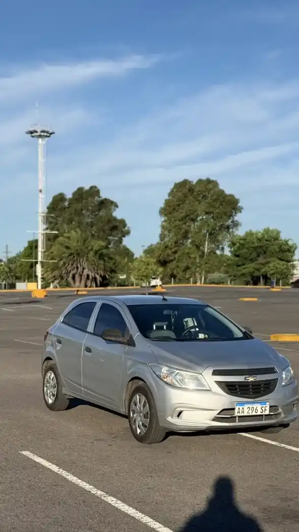 Chevrolet Onix 1.4 Lt 98Cv 2016 - foto 4