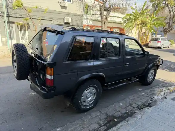 Nissan Pathfinder 3.0 Se 1994 - foto 3