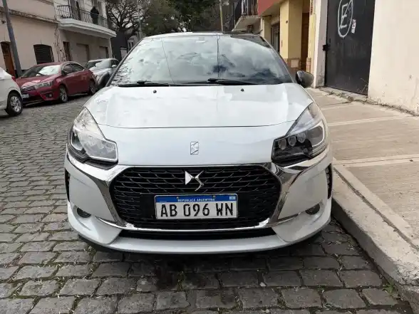 D·s Ds3 So Chic 1.6 Vti 2017 - foto 1