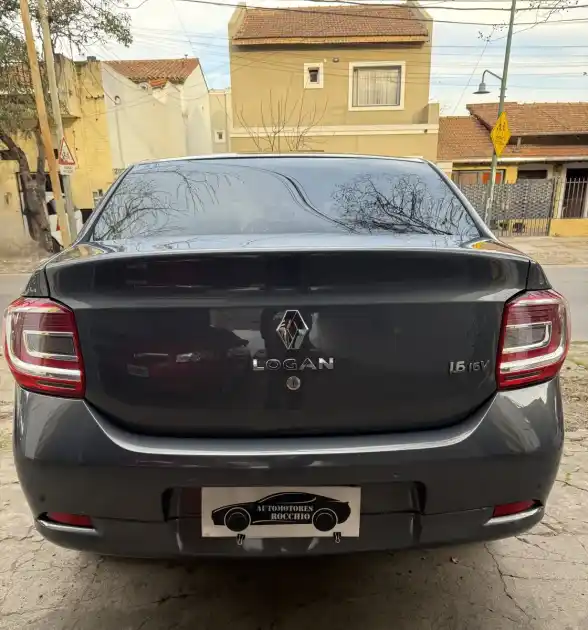 Renault Logan 1.6 Privilege 105Cv 2015 - foto 5