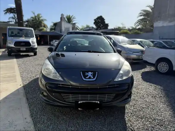 Peugeot 207 1.6 Xt Premium 3P 2010 - foto 2