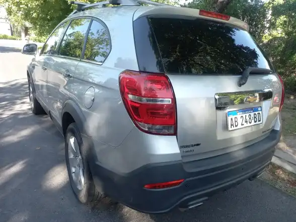 Chevrolet Captiva 2.4 Lt 167Cv 2017 - foto 3