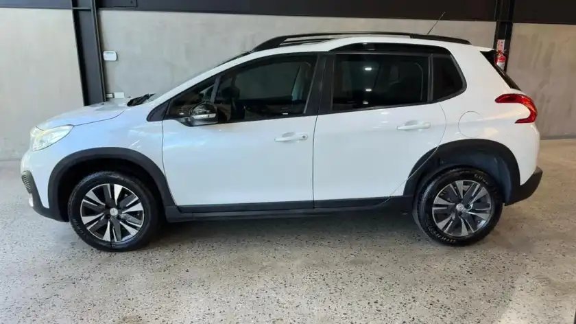 Peugeot 2008 1.6 Feline Tip 2019 - foto 3