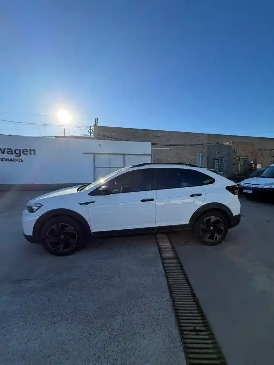 Volkswagen Nivus 1.0 Tsi 200 Outfit 2025 - foto 2