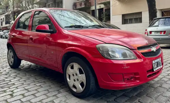 Chevrolet Celta 1.4 Lt 2012 - foto 1