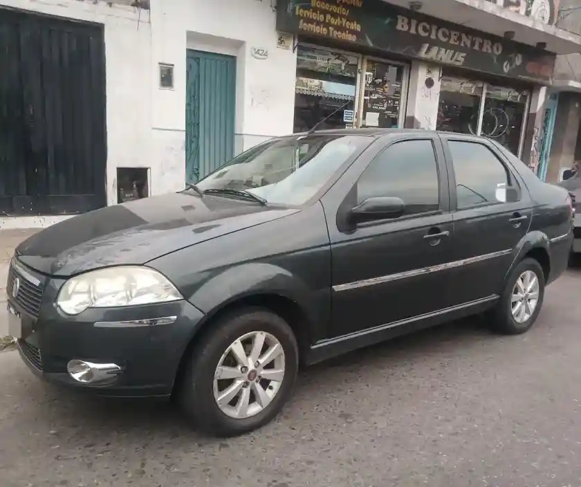 Fiat Siena 1.4 Attractive C/Alarma Rstii 2011 - foto 1