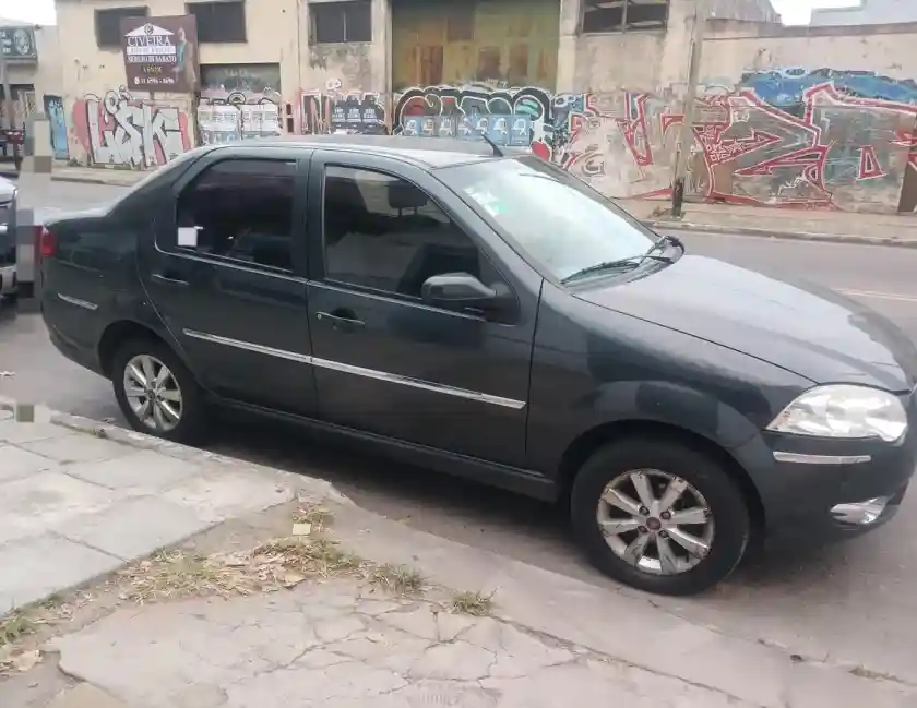 Fiat Siena 1.4 Attractive C/Alarma Rstii 2011 - foto 4