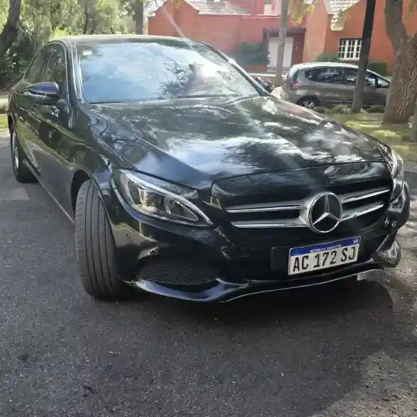 Mercedez Benz C200 Avangarde 2019 - foto 1