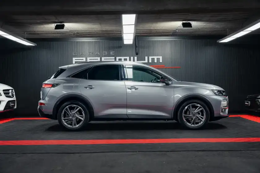 D.s. Ds7 Crossback 2.0 Hdi 180 At Bastille+ 2022 - foto 4