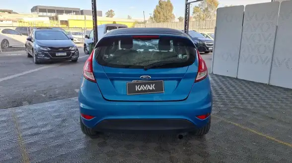 Ford Fiesta Kinetic Design 1.6 S 2015 - foto 4