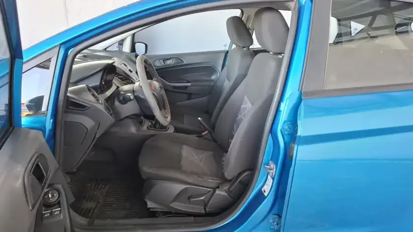 Ford Fiesta Kinetic Design 1.6 S 2015 - foto 5