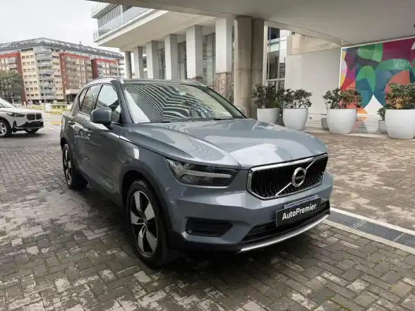 Volvo Xc40 2.0T T4 Momentum Fwd 2023 - foto 4