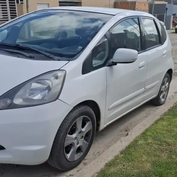 Honda Fit 1.4 Lx At 2010 - foto 3