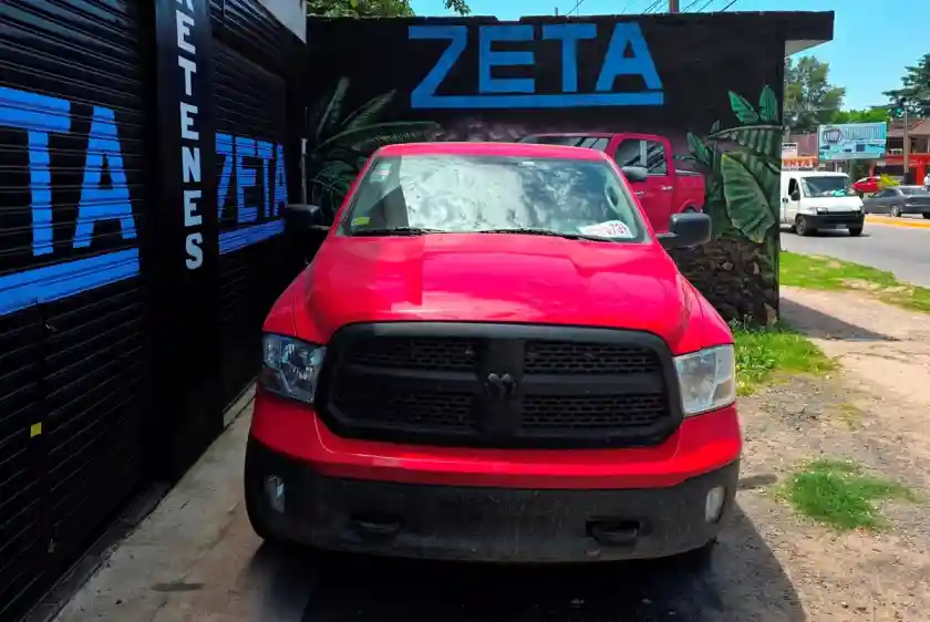 Ram 1500 5.7 Laramie Atx V8 2016 - foto 2