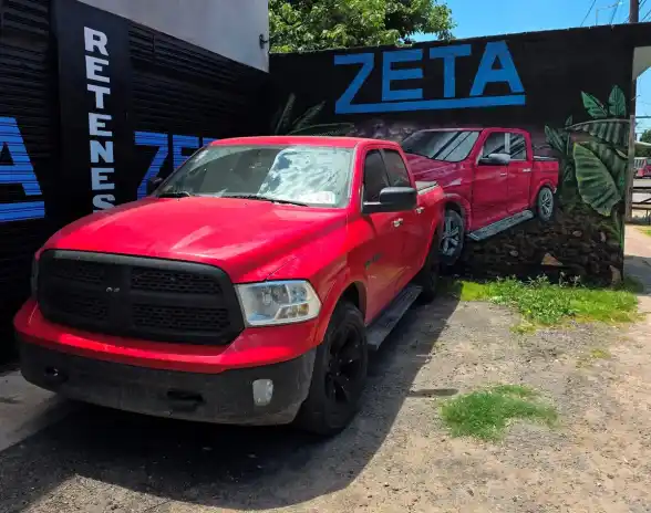 Ram 1500 5.7 Laramie Atx V8 2016 - foto 3
