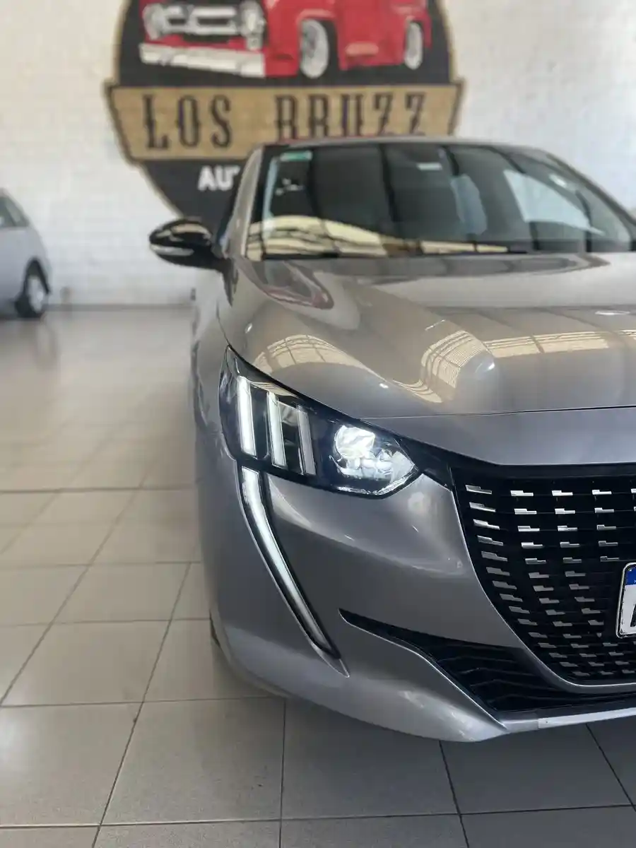 Peugeot 208 1.6 Style 2022 - foto 3