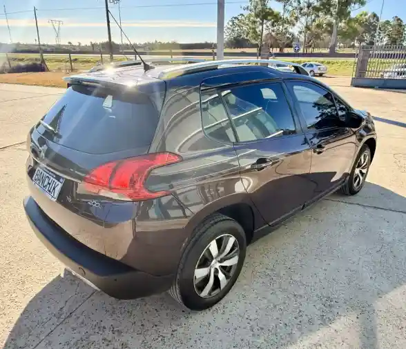 Peugeot 2008 1.6 Feline Tip 2019 - foto 3