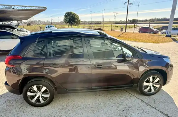 Peugeot 2008 1.6 Feline Tip 2019 - foto 4