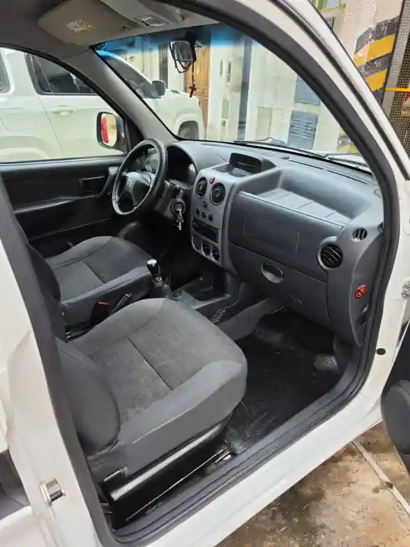 Citroën Berlingo Furgon 1.6 Bussines Hdi 92Cv Am54 2021 - foto 3