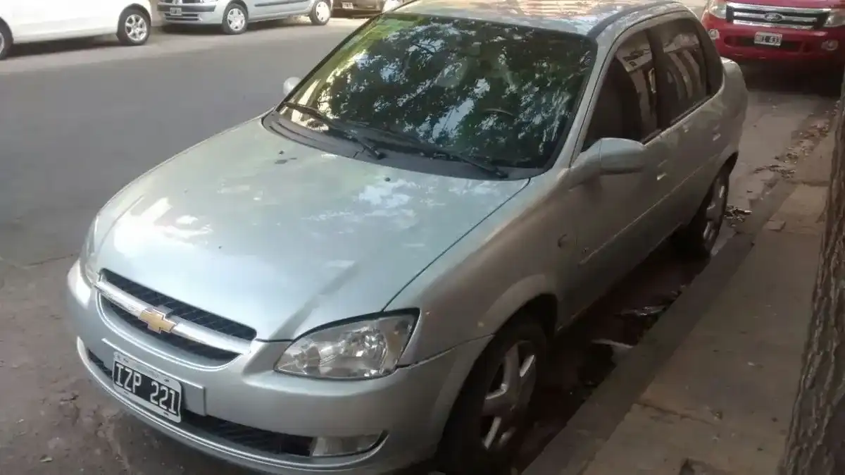 Chevrolet Classic 1.4 Lt Pack 2010 - foto 2