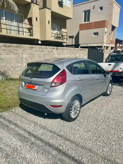 Ford Fiesta Kinetic 1.6 Se 120Cv 2016 - foto 5