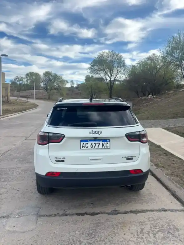Jeep Compass 2.4 Limited Plus 2018 - foto 4