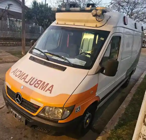 Mercedes-Benz Sprinter 2.1 313 Combi 3000 11+1 2011 - foto 1