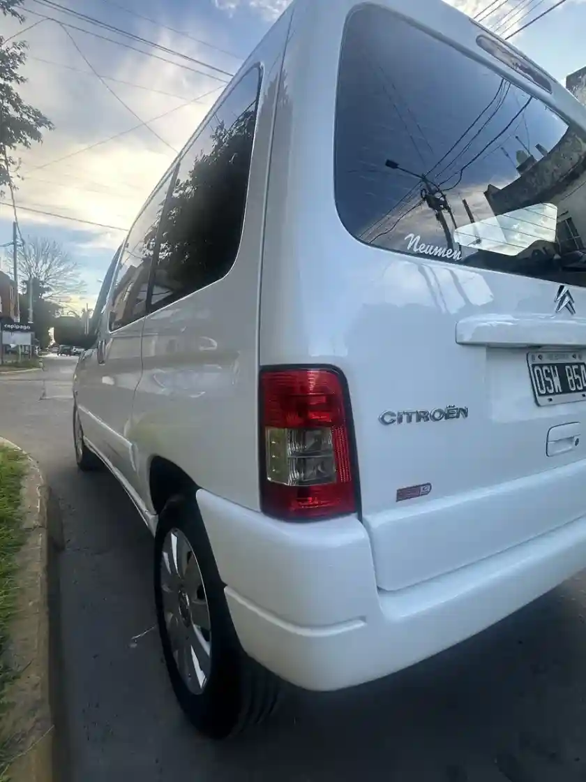 Citroën Berlingo Multispace 1.6 Xtr Hdi 92Cv 2015 - foto 4