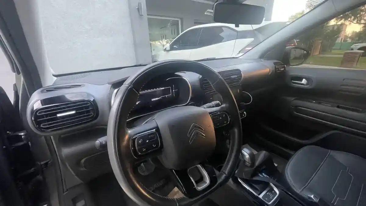 Citroën C4 Cactus 1.6 Thp 165 At6 Shine 2022 - foto 4