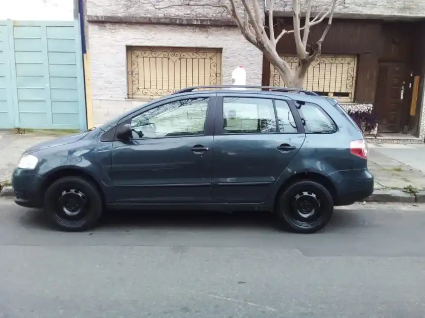 Volkswagen Suran 1.6 I Comfortline 80A 2008 - foto 3