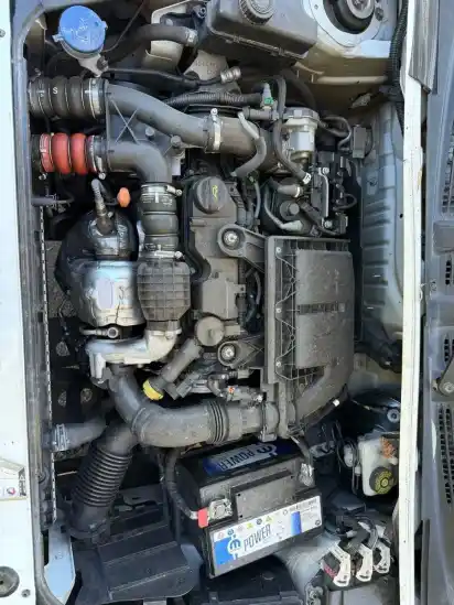 Peugeot Partner 1.6 Hdi Furgon Confort 92 2020 - foto 5