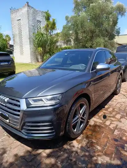 Audi SQ5 2018 - foto 1
