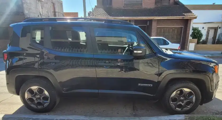 Jeep Renegade 1.8 Sport At Plus 2017 - foto 4